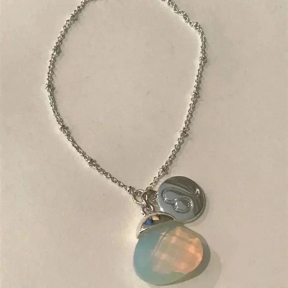 Avon NWT Zodiac LEO bracelet - Picture 2 of 3